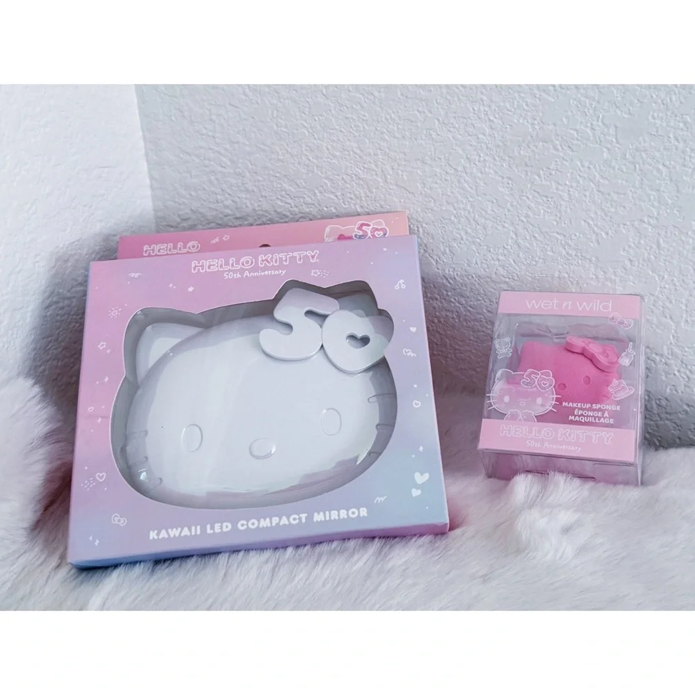 Hello Kitty 50th Anniversary - Picture 1 of 7